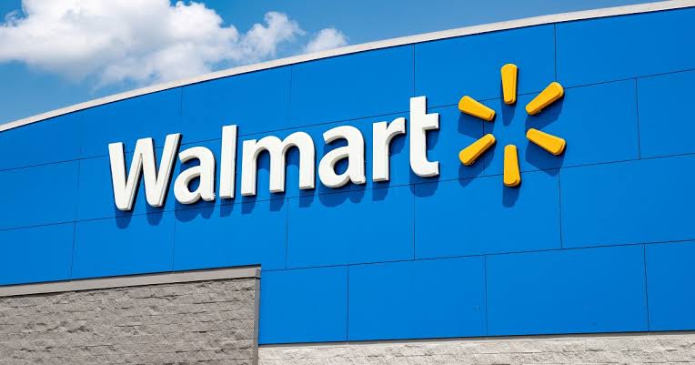 What Time Does Customer Service Close at Walmart?